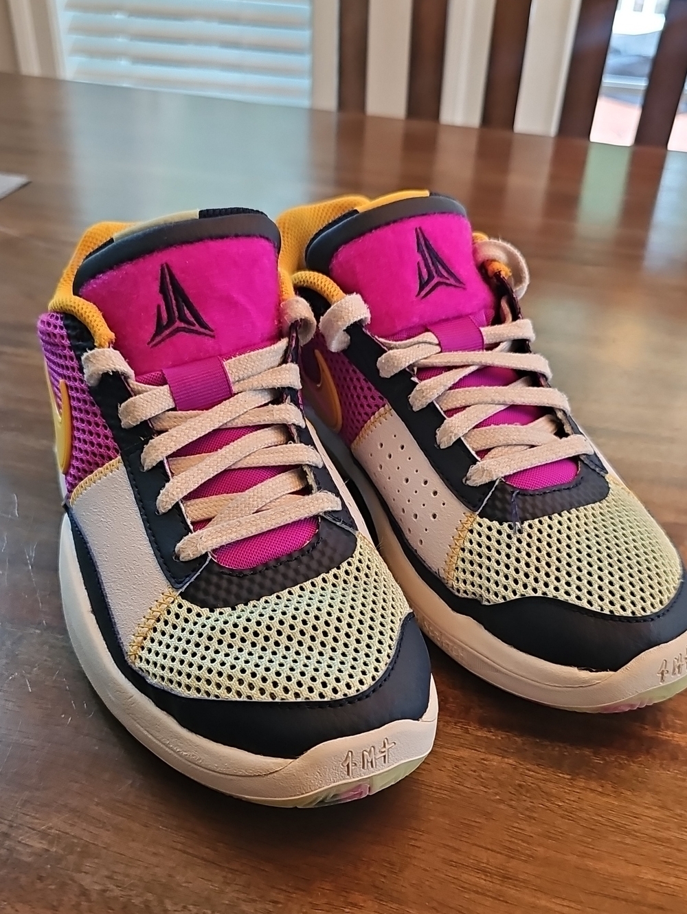 JA 1 Grade School 6Y Multicolor Athletic Sneakers - Pink & Yellow Accents